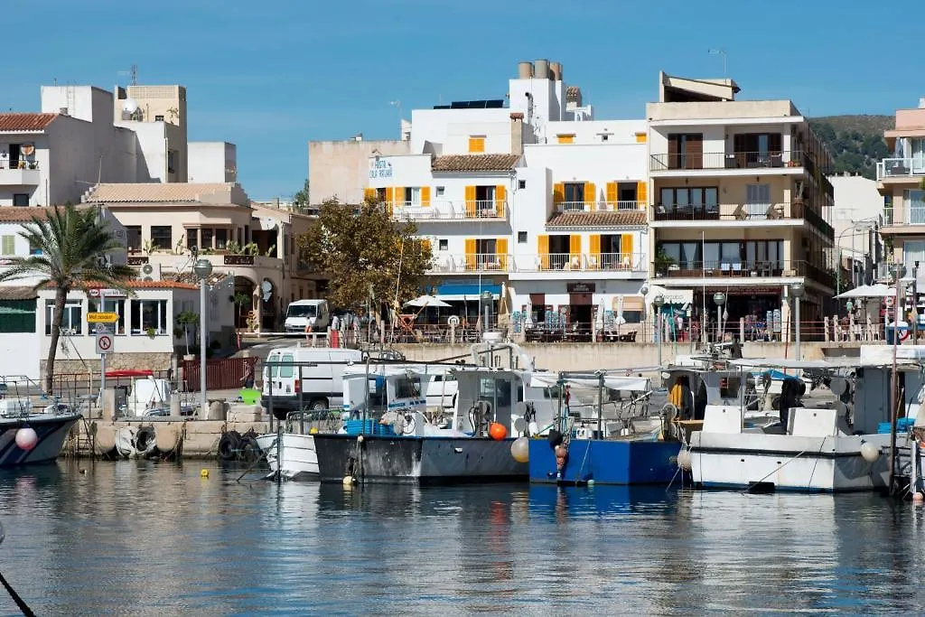 Guest house Hostal Cala Ratjada